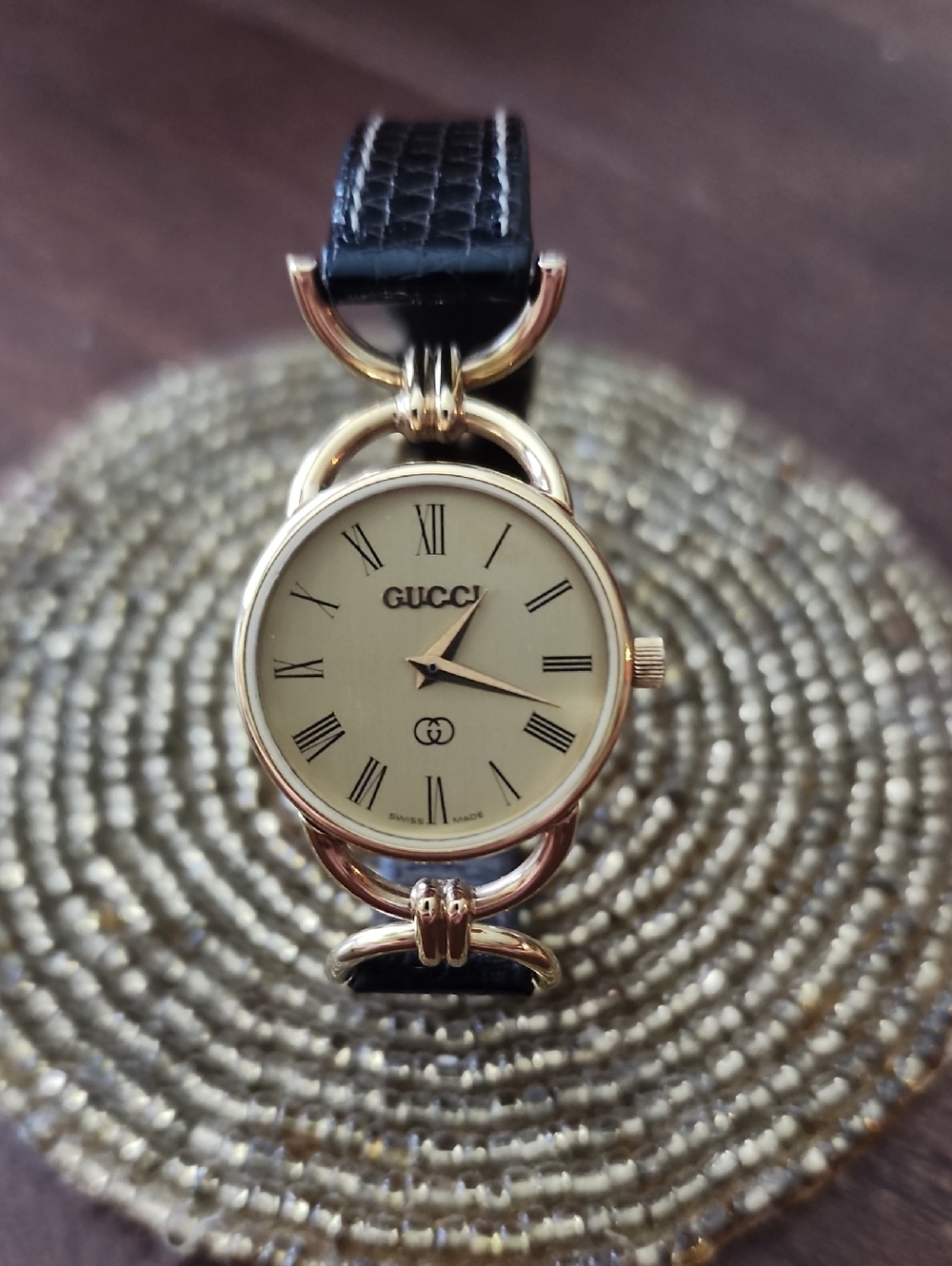 Authentic Gucci Gold Tone Horse Bit Round Dial Watch with Dk Brown Leather Strap